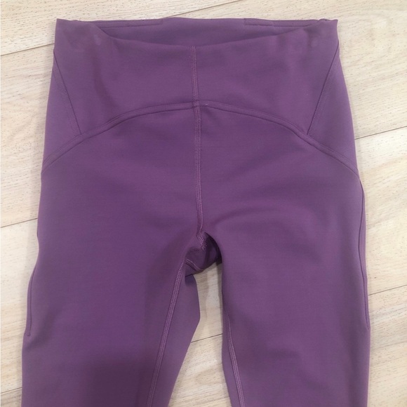 Lululemon In Still High Rise Tight 25” - Picture 8 of 8